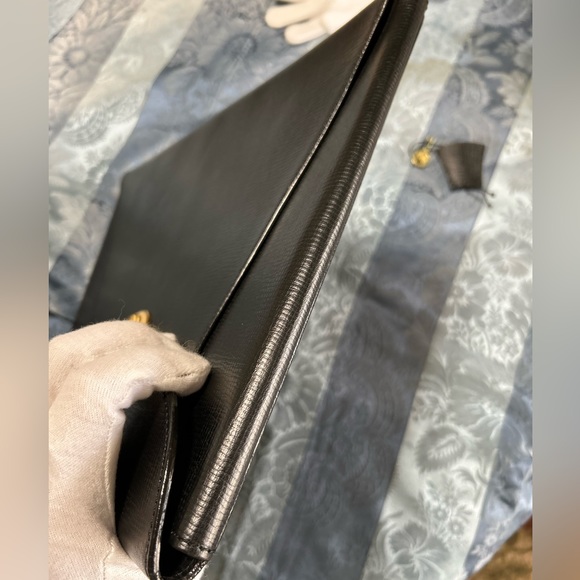 Authentic Burberrys Vintage Black Leather Locking Documents Case w Key Clean! - Picture 7 of 16